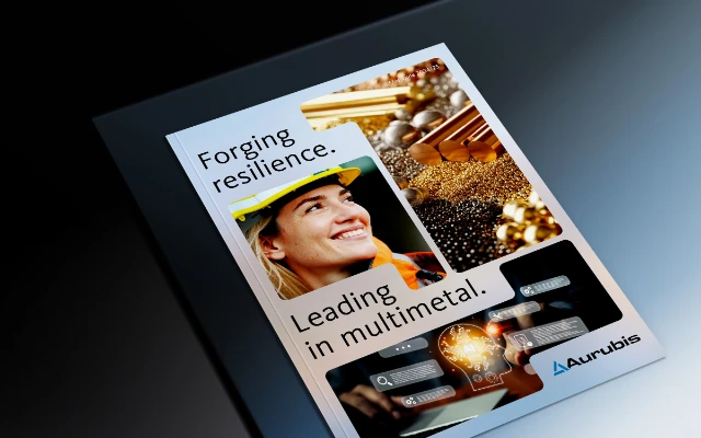 Cover_EN_magazine-mockup_en