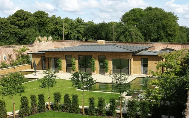 font_house_yard_nordic_copper_roof